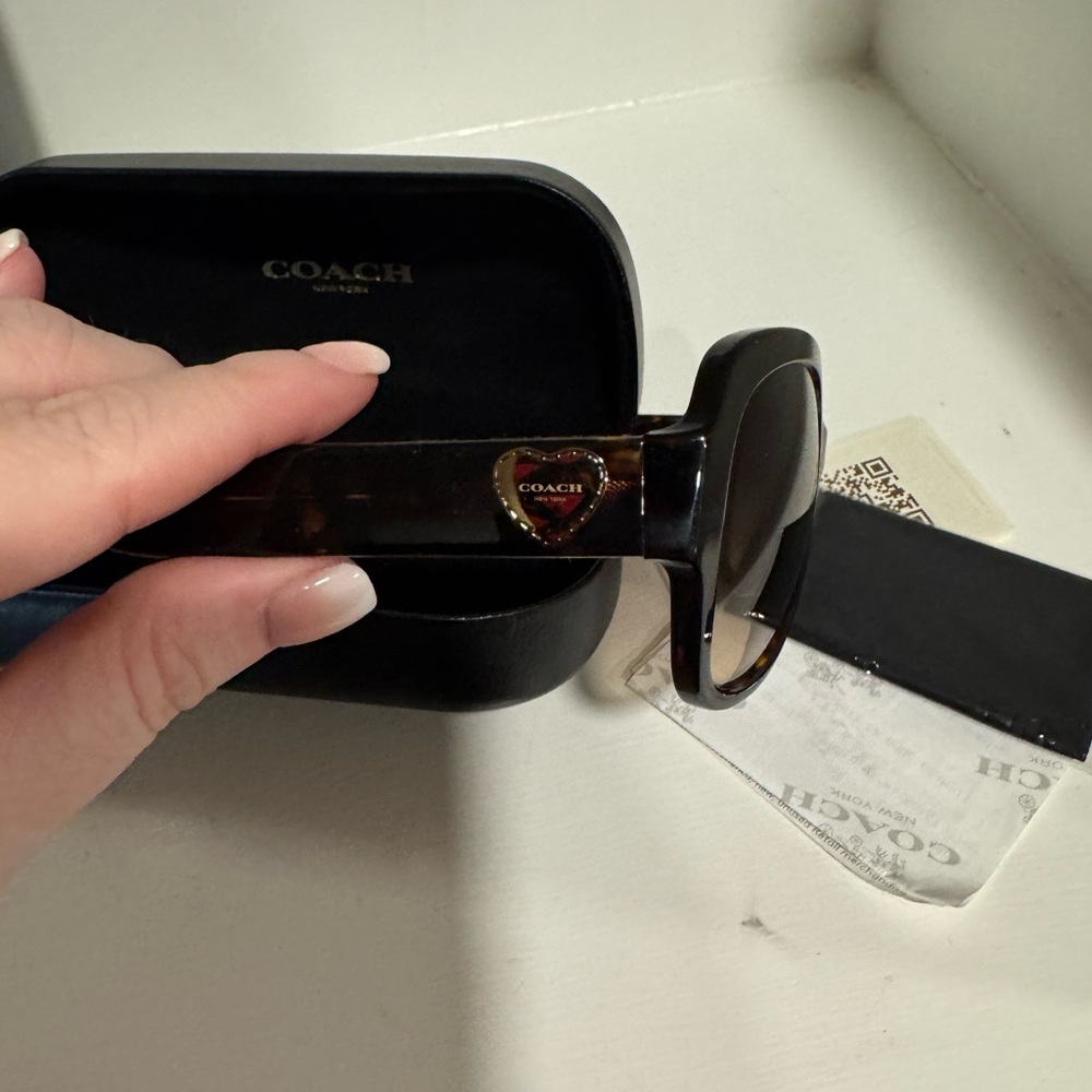 Coach Brown Tortoise Sunglasses - Picture 5 of 5